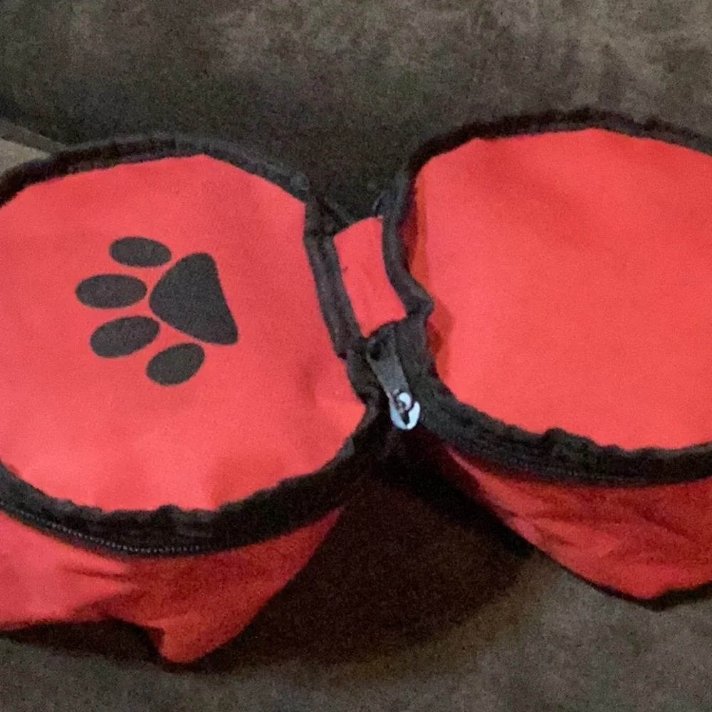 Portable food and water bowl